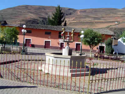 PLAZA DE ARMAS O PLAZA PRINCIPAL DE CORONGO